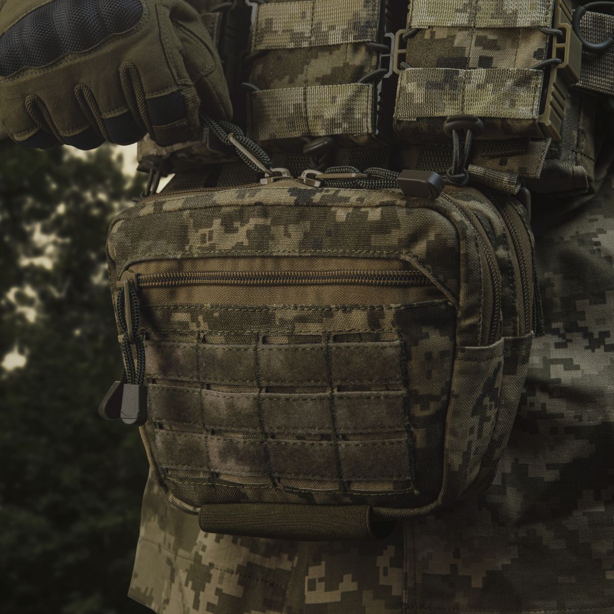 Сумка-напашник PRO. Размер L (16х22 см). Материал Cordura 1000. Пиксель (мм-14) 4