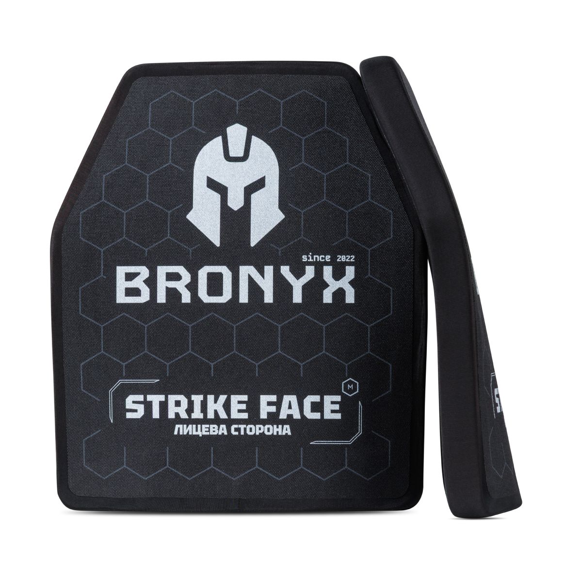 Полиэтиленовая бронеплита 3 класса Bronyx. Вес 1.42 кг. Размер М (25х30 см) 5