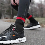 Водонепроницаемые носки Dexshell Running Lite Socks. Червоні смужки 8